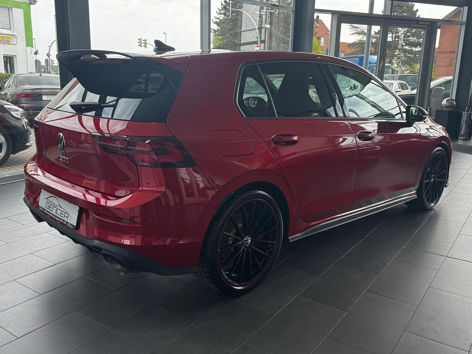 Volkswagen Golf VIII Lim. GTI Clubsport 2.0TSI"Matrix/Pano" foto 3