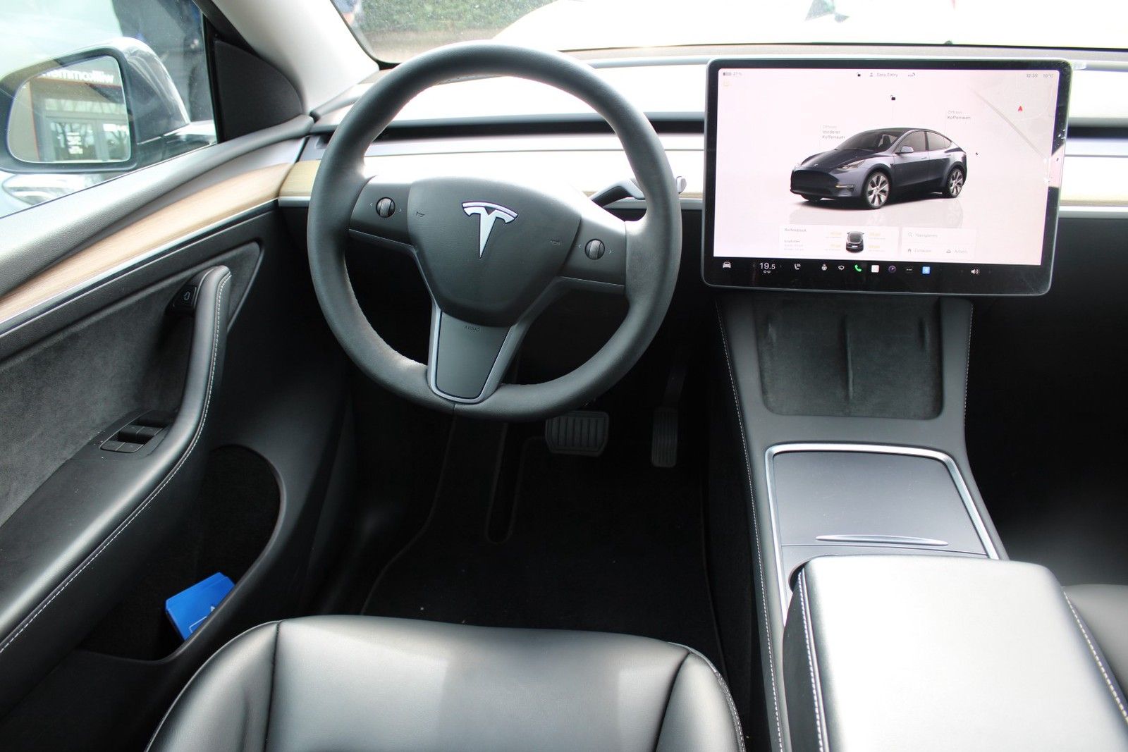 Tesla Model Y RWD foto 11
