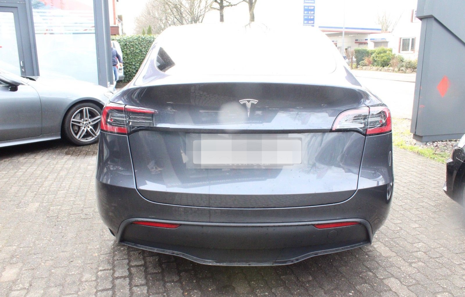 Tesla Model Y RWD foto 3