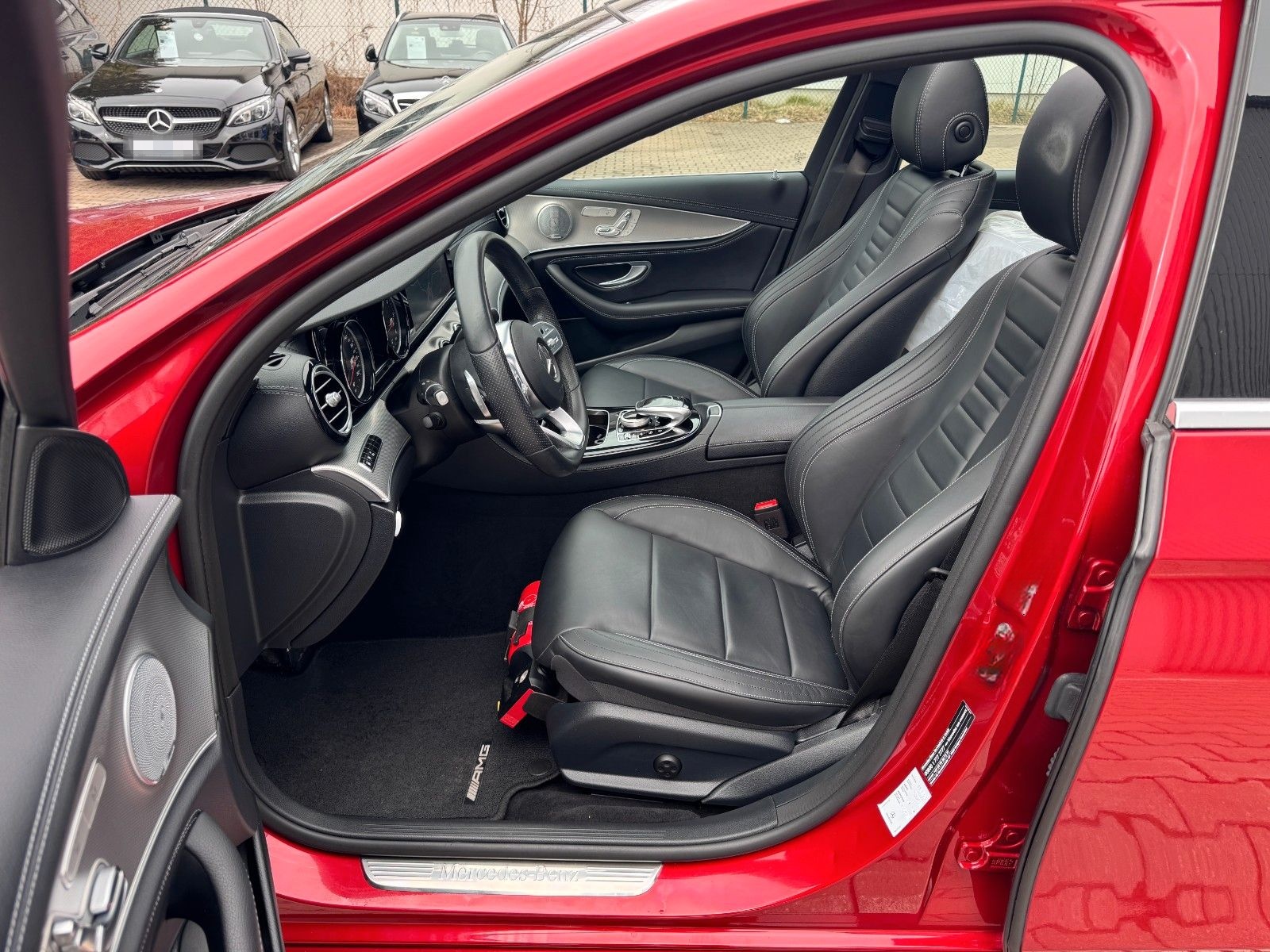 Mercedes-Benz E 400 d 4Matic AMG Line LED*Leder*Pano*360° foto 7