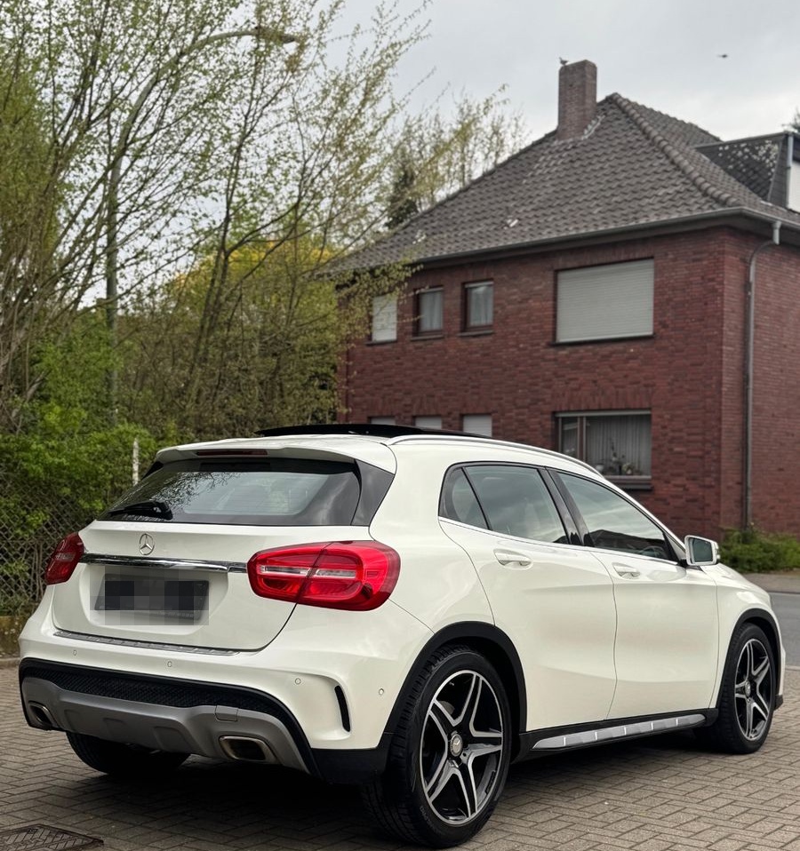 Mercedes-Benz GLA 250/AMG/Carbon/Pano/Harmann K/Memory foto 7