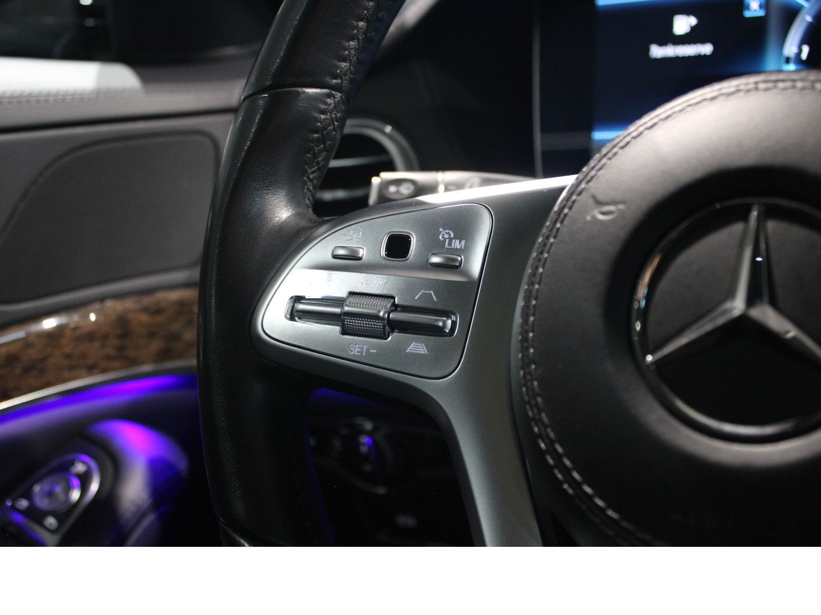 Mercedes-Benz S 400 d Lang AMG *LED*HUD*NAVI*CAM*PANO*SHZ* foto 16