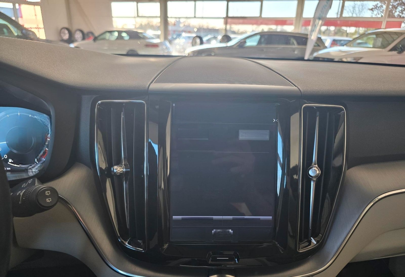 Volvo XC 60 D4 /StandHz/Keyless/Carplay/Ahk foto 21