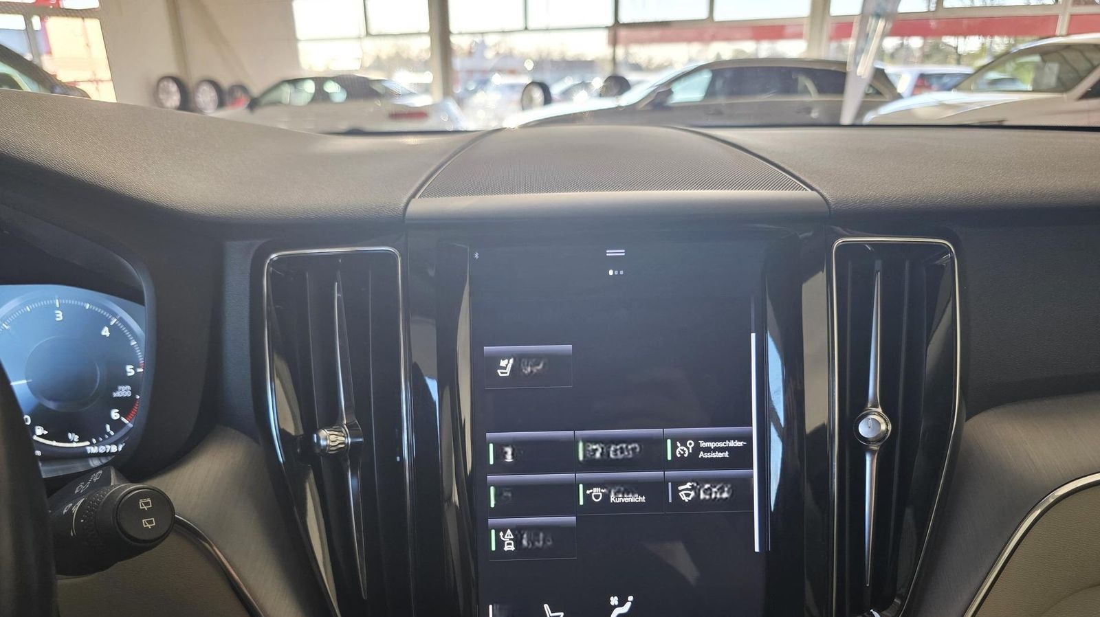 Volvo XC 60 D4 /StandHz/Keyless/Carplay/Ahk foto 23