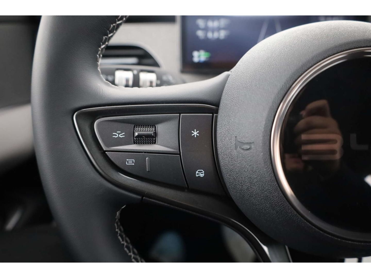 BYD Seal 6 DM-i Touring Boost LP: 43.799,- /LED/SHZ/ foto 14