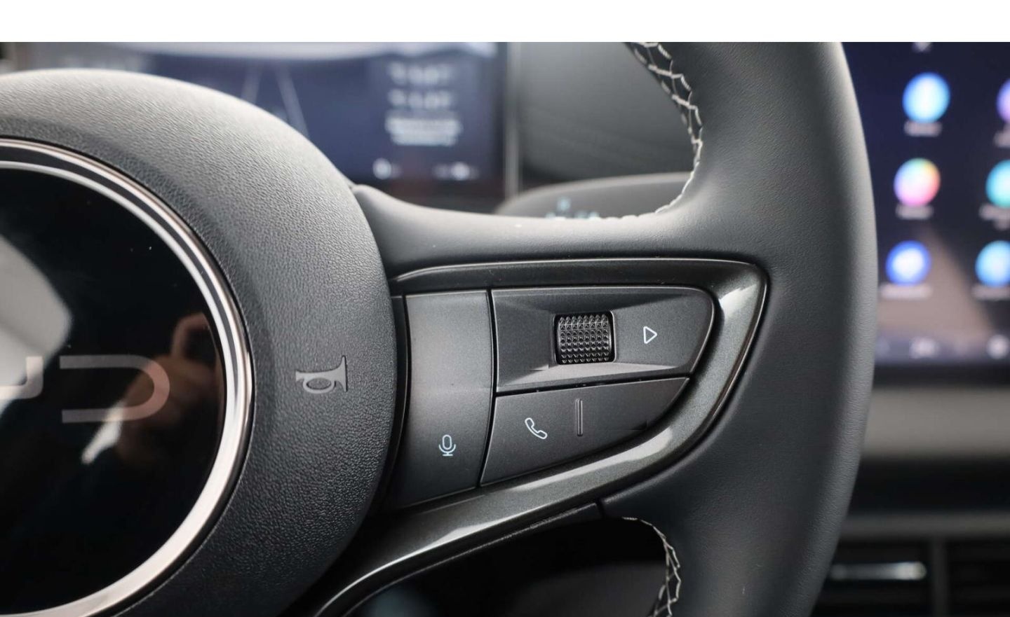 BYD Seal 6 DM-i Touring Boost LP: 43.799,- /LED/SHZ/ foto 15