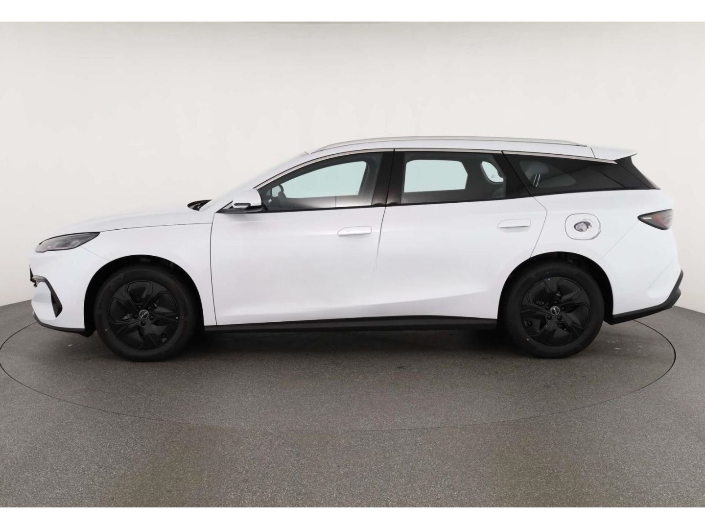 BYD Seal 6 DM-i Touring Boost LP: 43.799,- /LED/SHZ/ foto 5