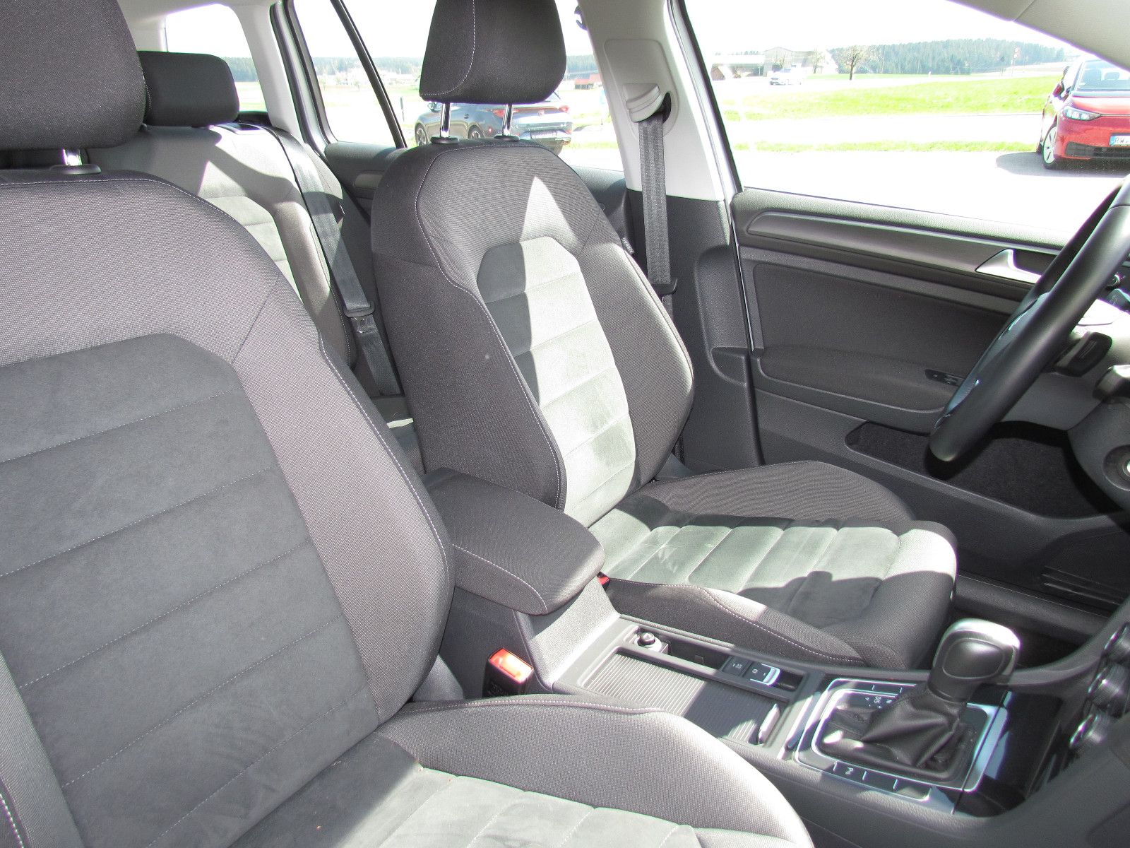 Volkswagen Golf VII Variant Comfortline DSG Navi Kamera foto 10