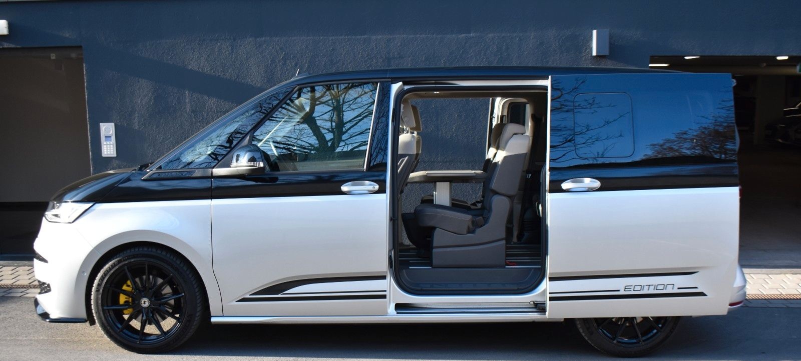Volkswagen T7 Multivan-BULLI 2.0 TDI DSG IQ.Light|HK|AHK|20 foto 2