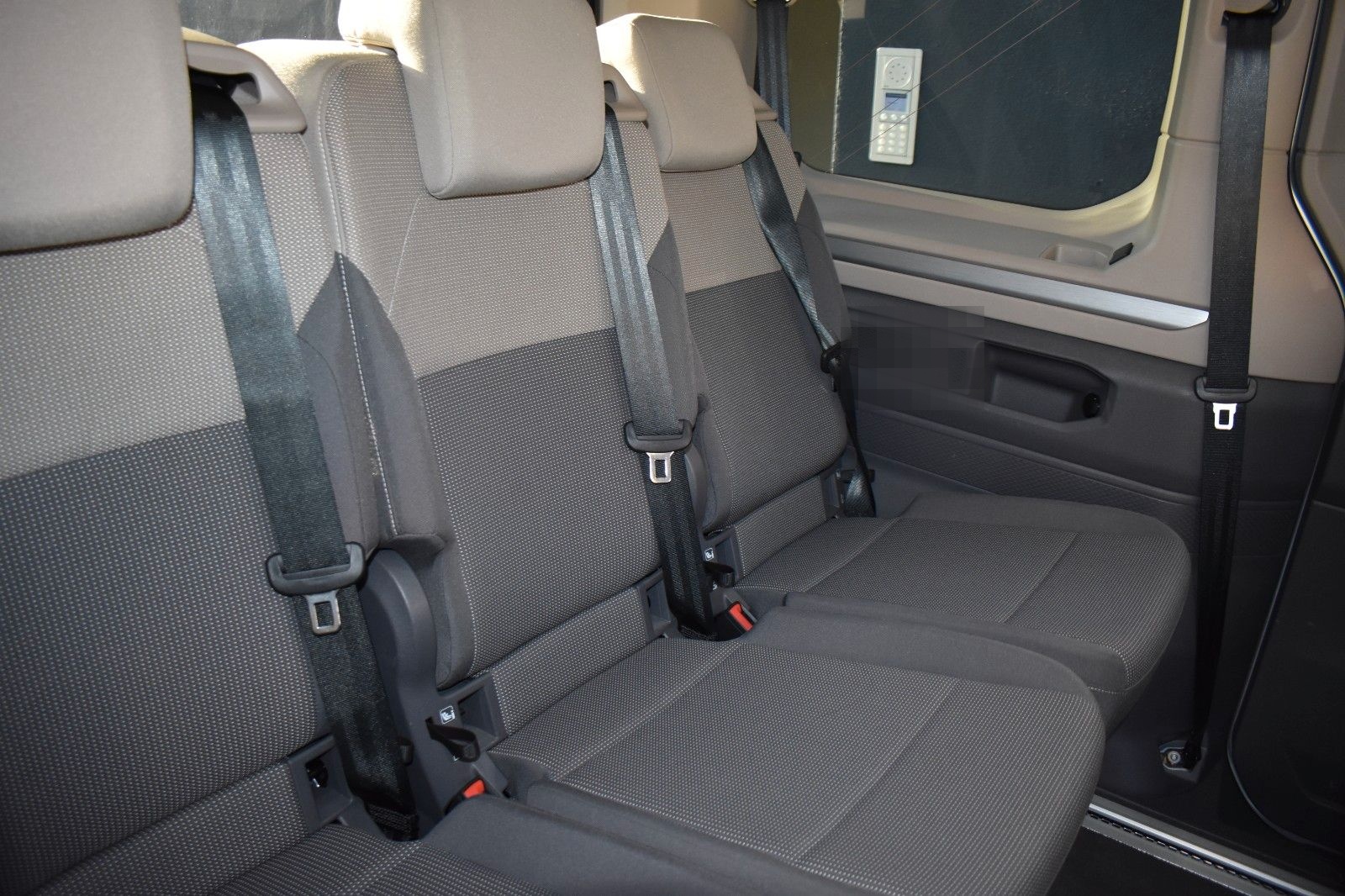 Volkswagen T7 Multivan-BULLI 2.0 TDI DSG IQ.Light|HK|AHK|20 foto 16