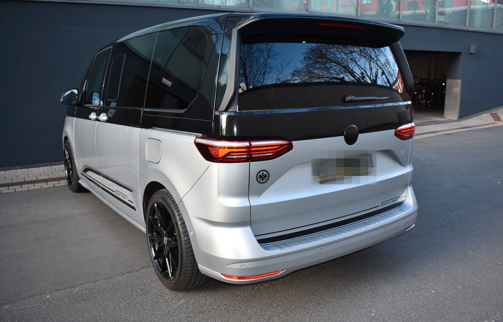 Volkswagen T7 Multivan-BULLI 2.0 TDI DSG IQ.Light|HK|AHK|20 foto 24