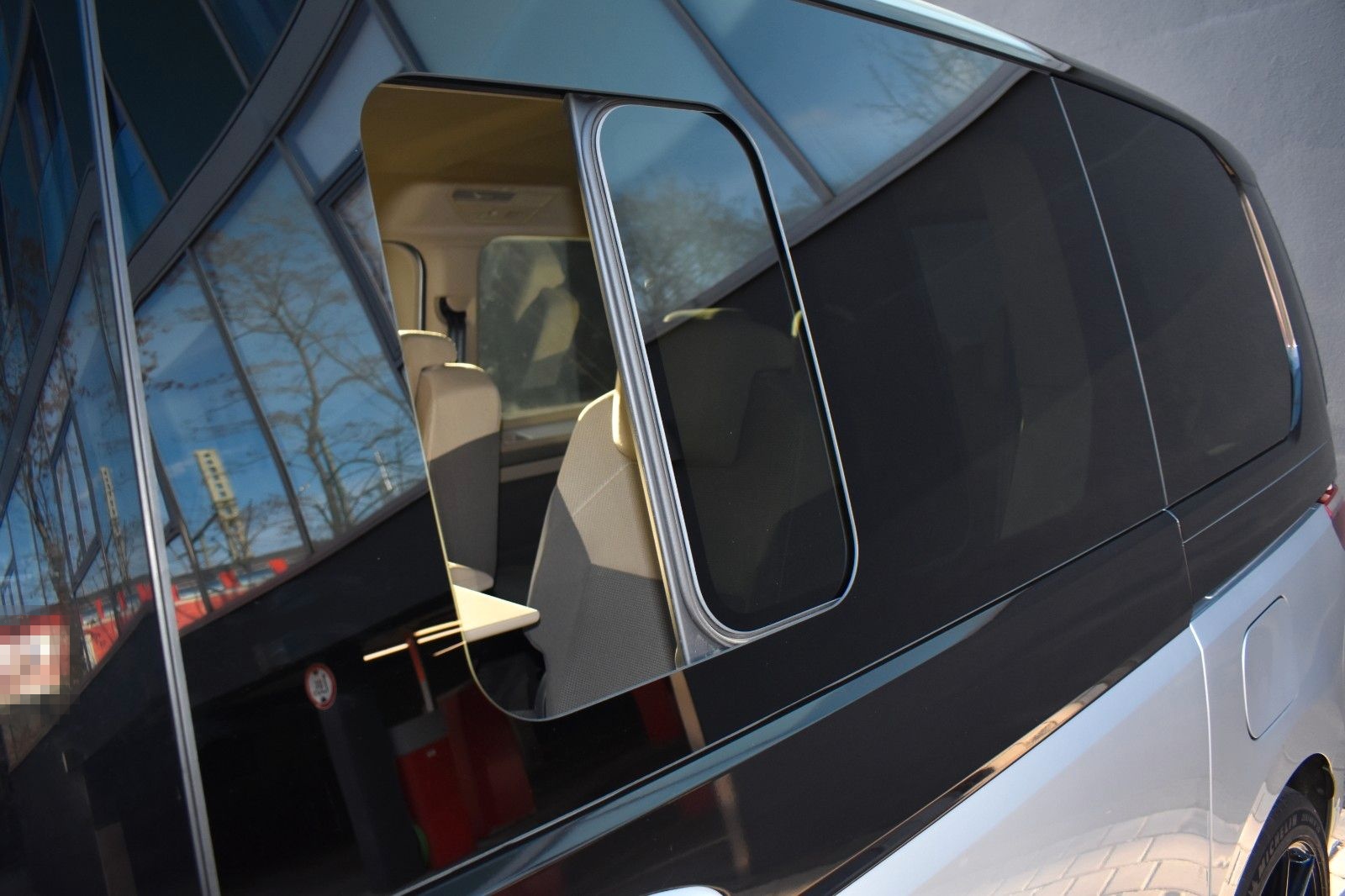 Volkswagen T7 Multivan-BULLI 2.0 TDI DSG IQ.Light|HK|AHK|20 foto 4