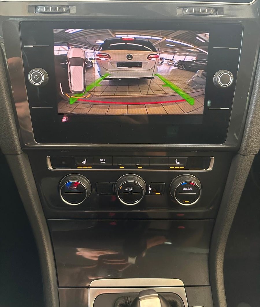 Volkswagen VII Variant Comfortline BMT DSG Kamera *R-Line* foto 13