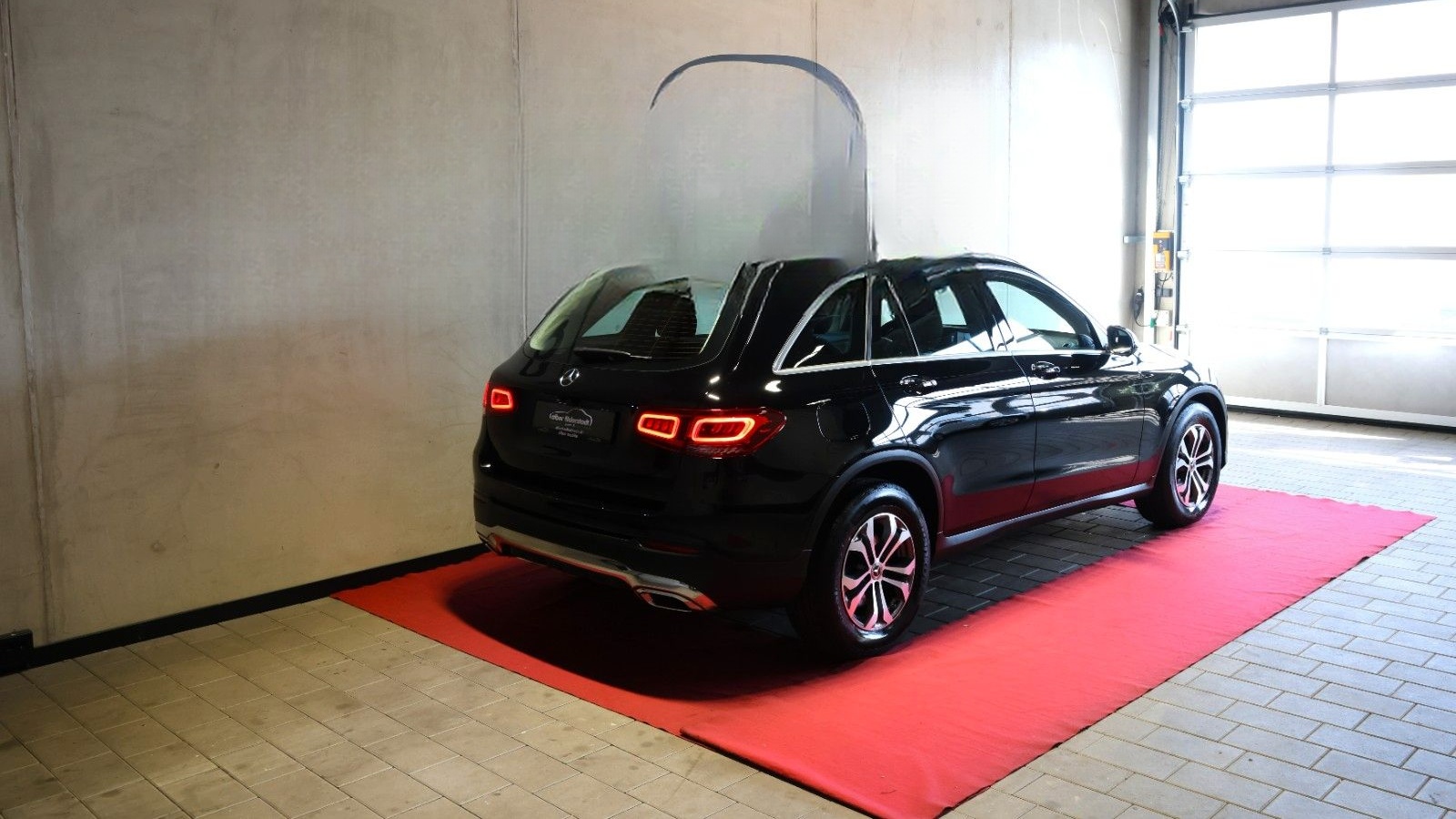 Mercedes-Benz GLC 300 d 4Matic 1Hand KAM MBUX LED TOT Verkzerk foto 8