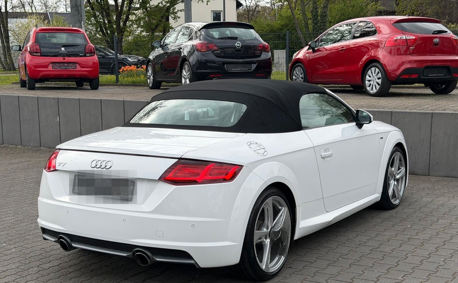 Audi TT Roadster 1.8 TFSI - S-Line foto 12