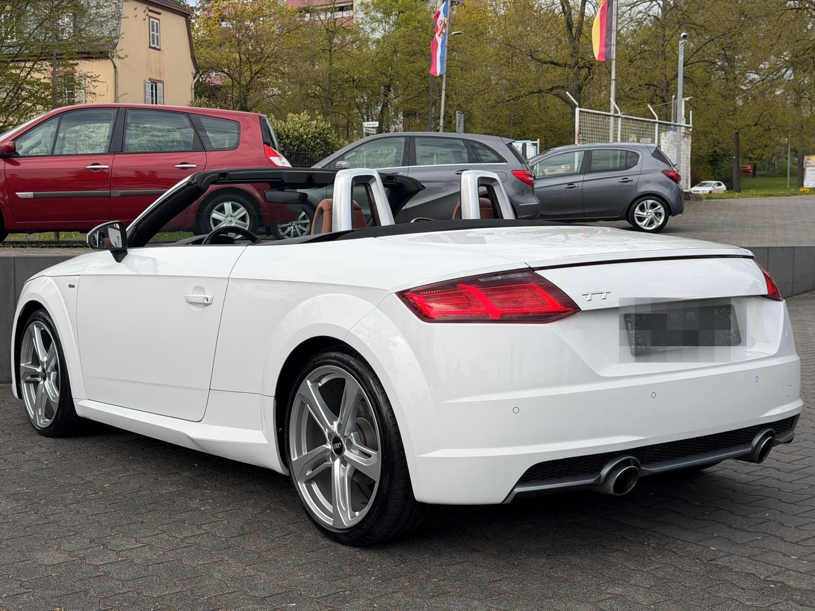 Audi TT Roadster 1.8 TFSI - S-Line foto 5