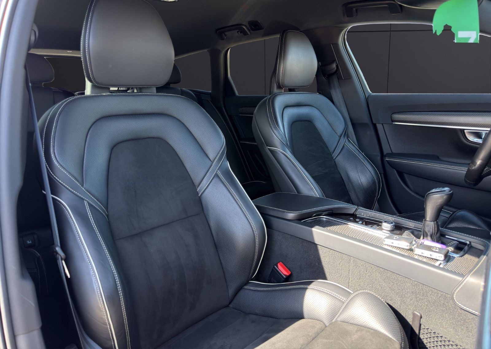 Volvo V90 D4 R Design Business NAVI|TEMPOMAT|LED|PDC foto 19