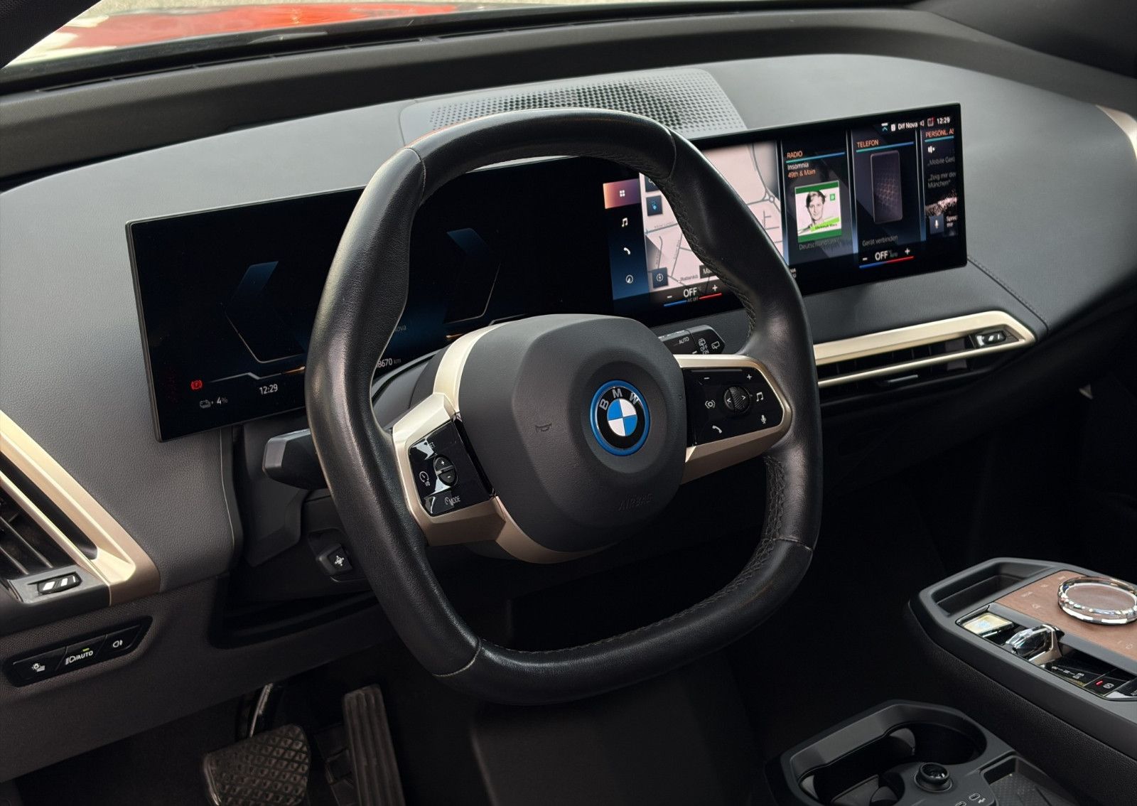 BMW iX 40 xDrive Sport  Sky-Lounge/360°/Laser foto 13