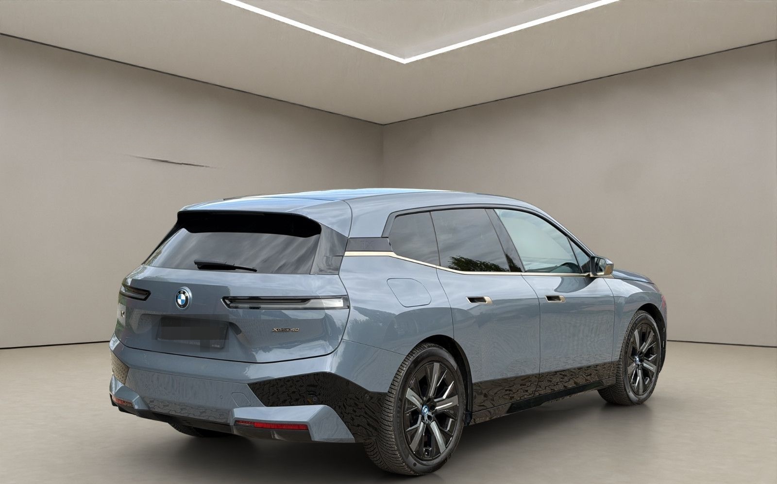BMW iX 40 xDrive Sport  Sky-Lounge/360°/Laser foto 4