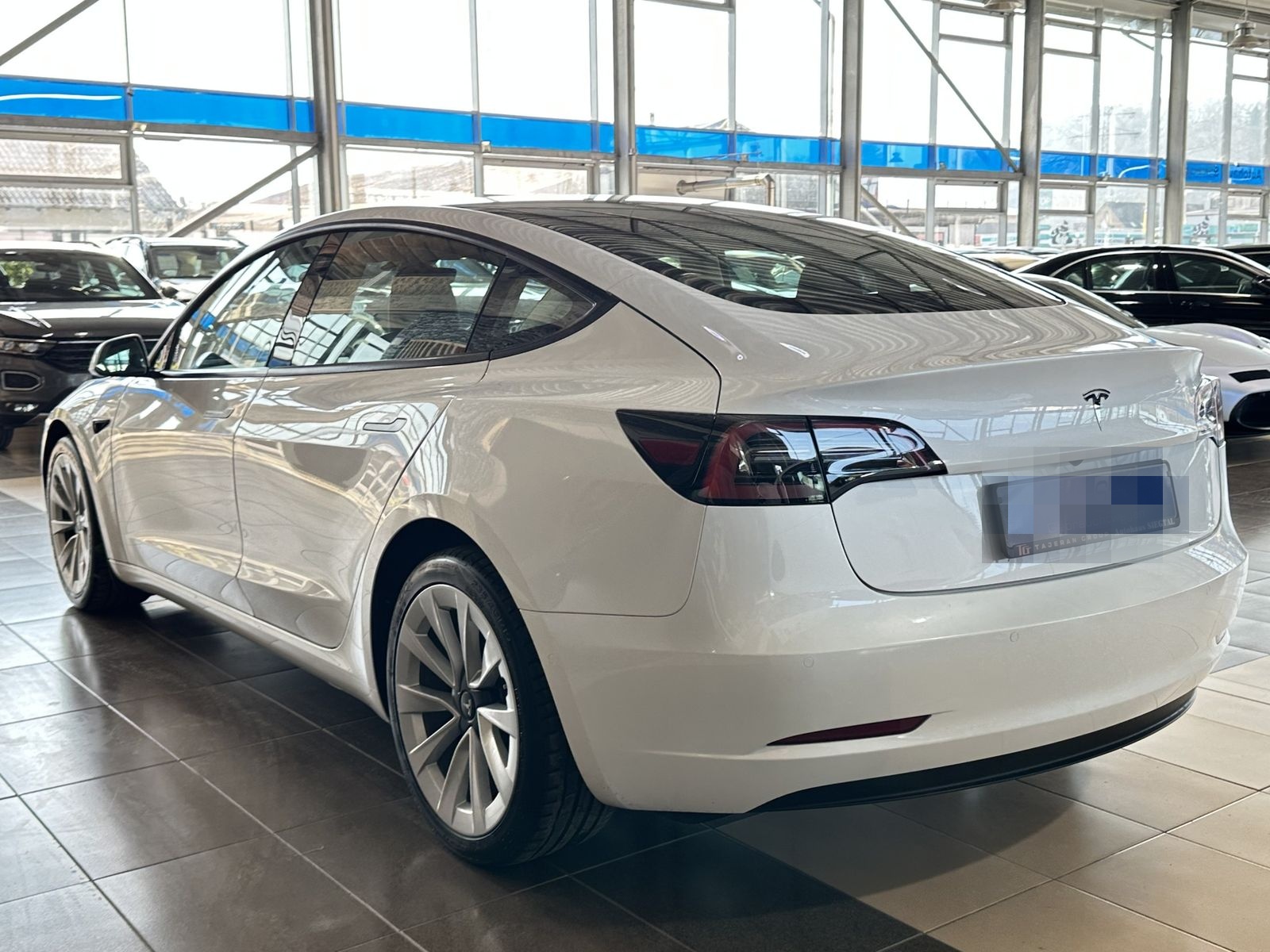 Tesla Model 3 RWD*SHZ*LED*Leder*Pano*Autopilot*R.Cam* foto 4