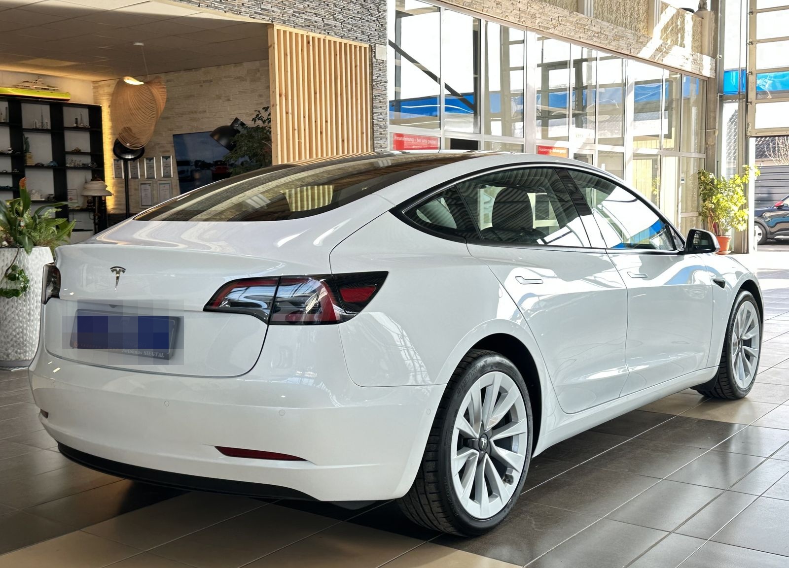 Tesla Model 3 RWD*SHZ*LED*Leder*Pano*Autopilot*R.Cam* foto 8