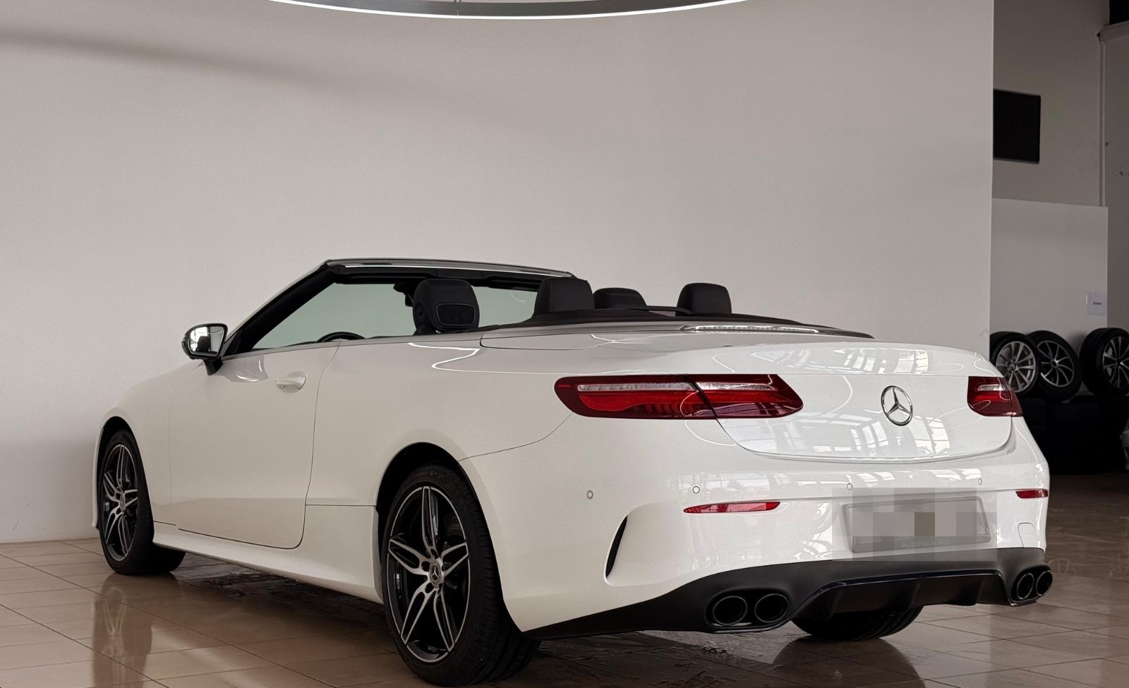 Mercedes-Benz E 450 / 300 / 400 Cabrio 4Matic AMG Line 360 foto 6