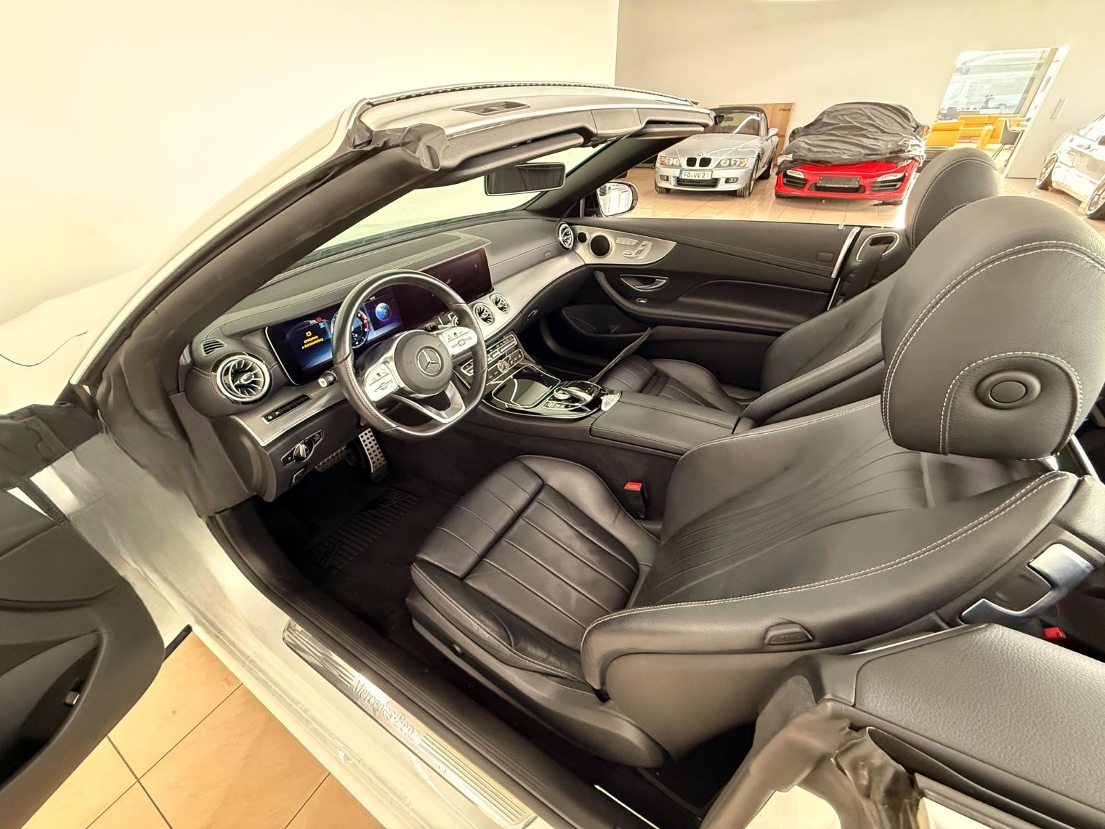 Mercedes-Benz E 450 / 300 / 400 Cabrio 4Matic AMG Line 360 foto 10