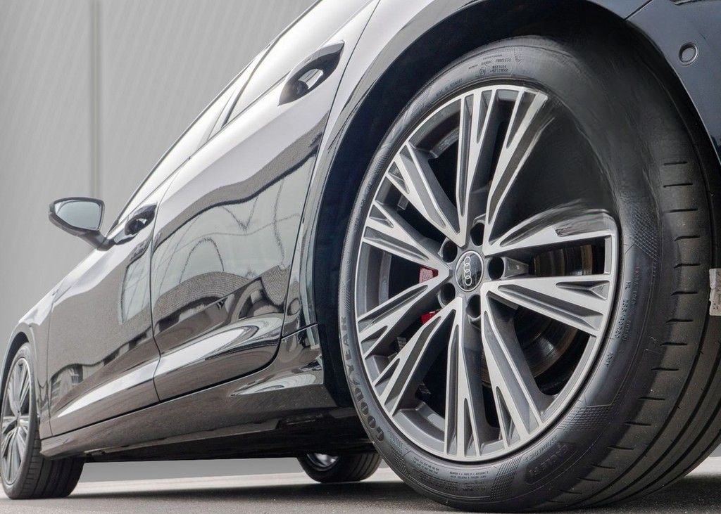 Audi A6 Avant 55 TFSI e S line Navi ACC 360° B&O foto 8