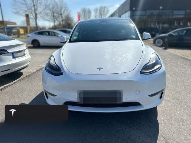 Tesla Model Y Long Range AWD foto 3