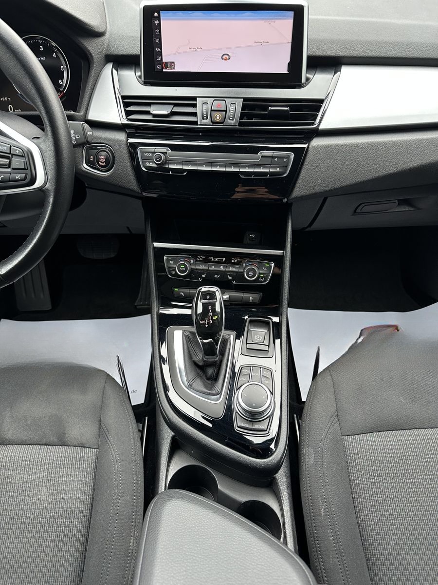 BMW 218d Gran Tourer Advantage Aut. NAV+LED+AHK+KAM foto 12