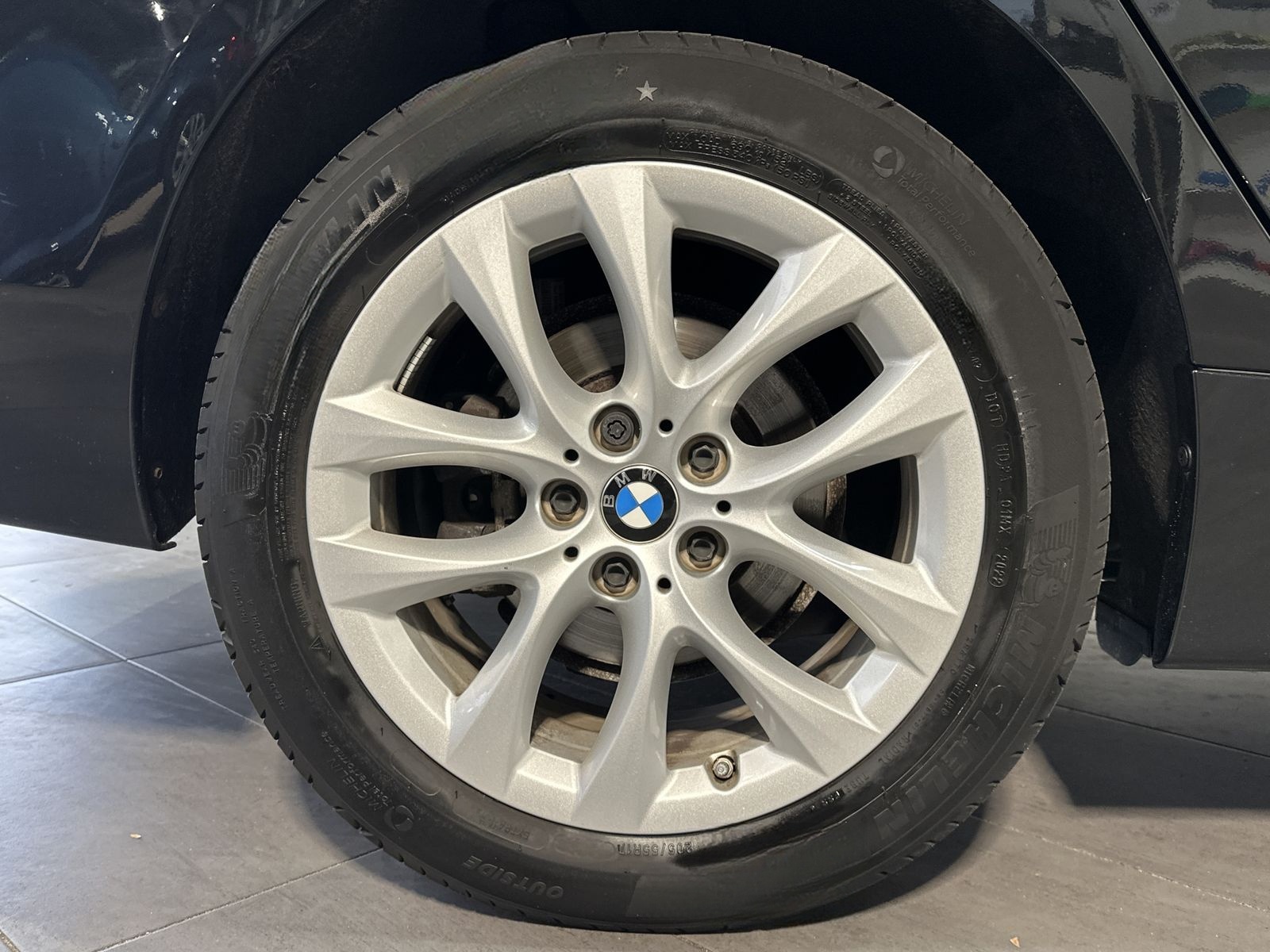BMW 218d Gran Tourer Advantage Aut. NAV+LED+AHK+KAM foto 3