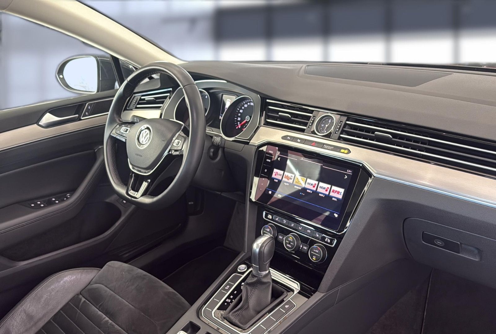 Volkswagen Passat Variant Highline /unfallfrei foto 13