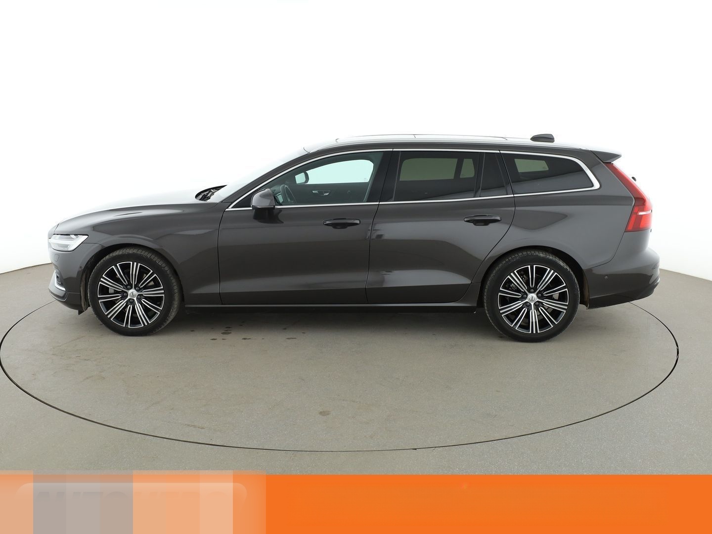Volvo V60 2.0 B4 Plus Bright Aut.*NAV*LED*TEMP*360CAM* foto 3
