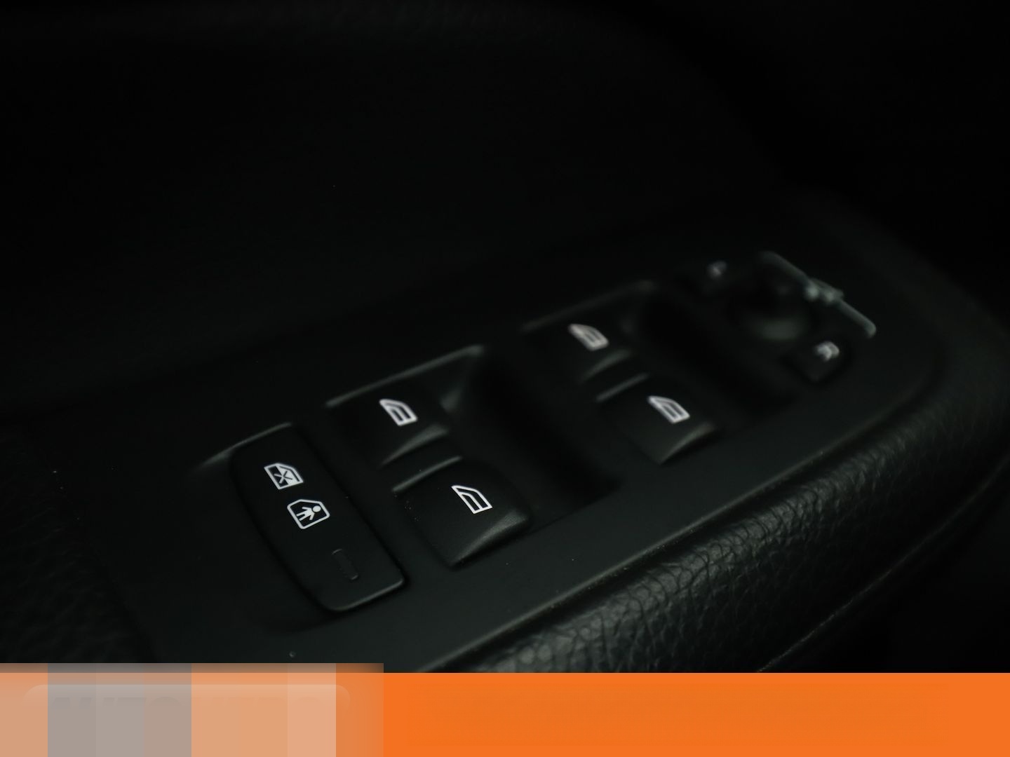 Volvo V60 2.0 D4 Inscription Aut.*NAV*LED*TEMP*CAM*PDC foto 25