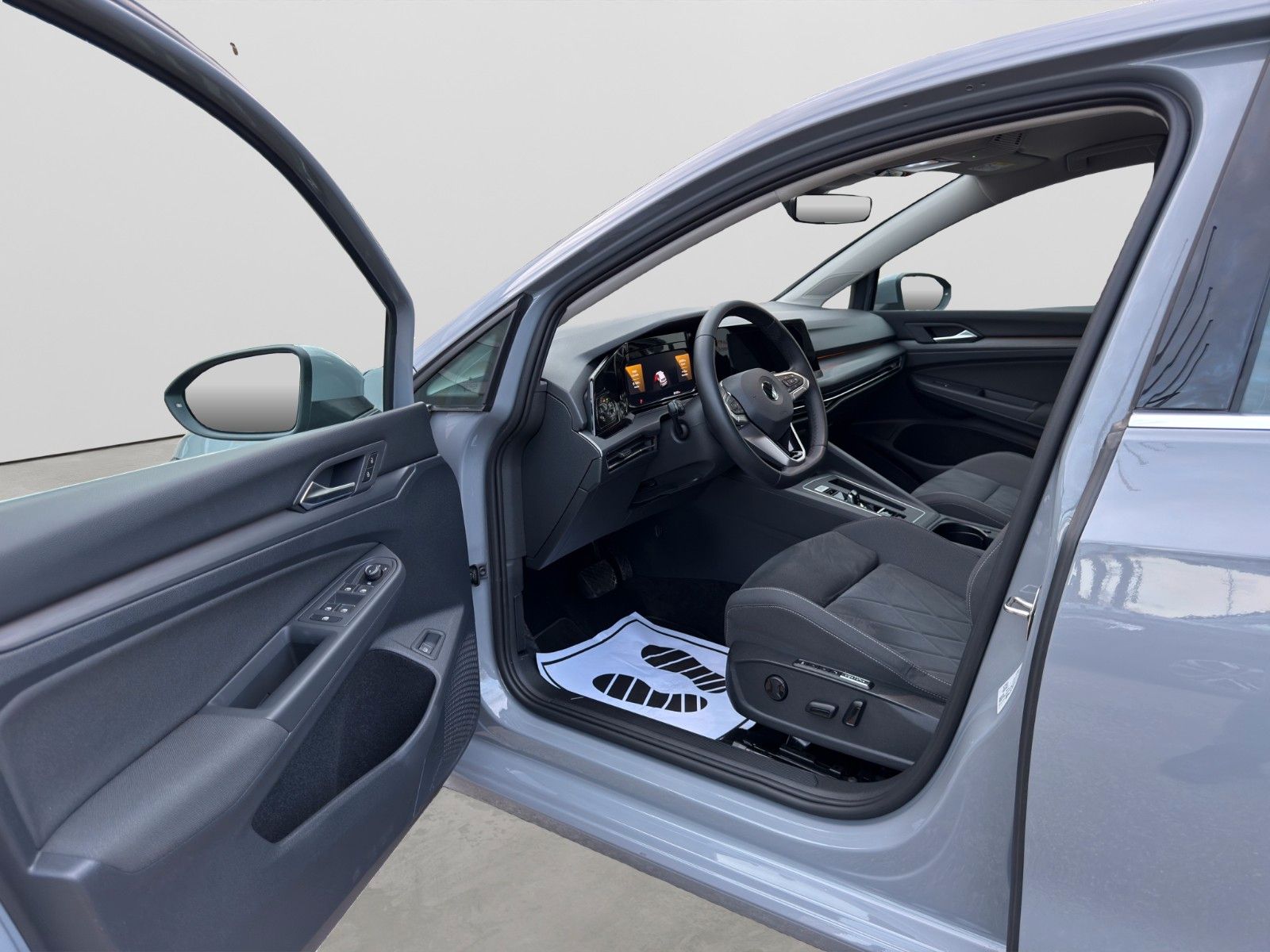 Volkswagen Golf VIII Lim. Highline eHybrid /CarPlay/SHZ/ACC foto 10