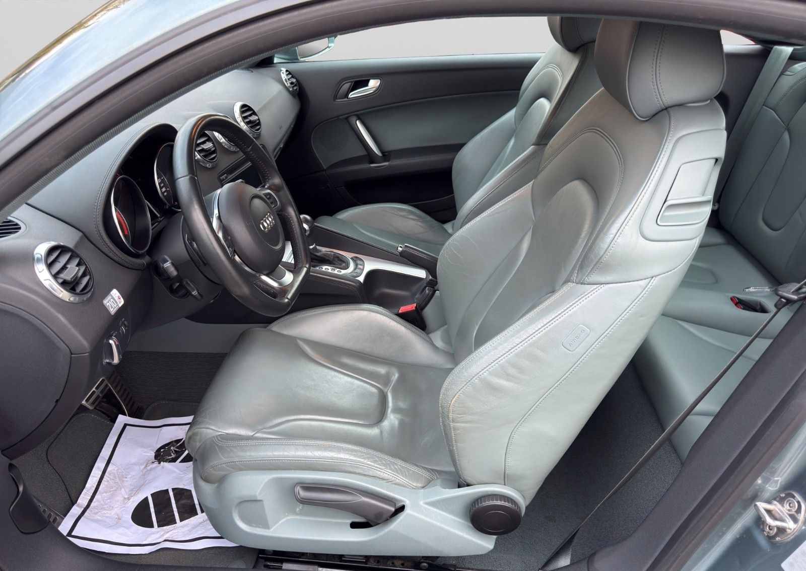 Audi TT Coupe/Roadster 3.2 Coupe quattro BOSE foto 11