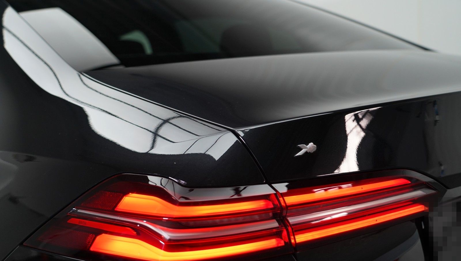BMW 520d xDrive M Sport ICONIC 360 H&K HEADUP MEMORY foto 11