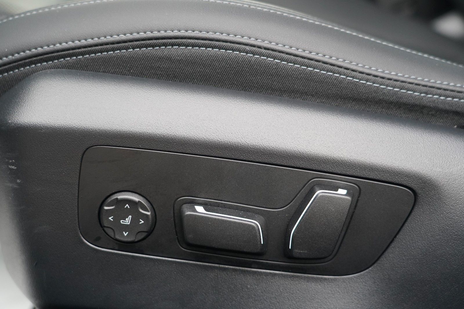 BMW 520d xDrive M Sport ICONIC 360 H&K HEADUP MEMORY foto 19