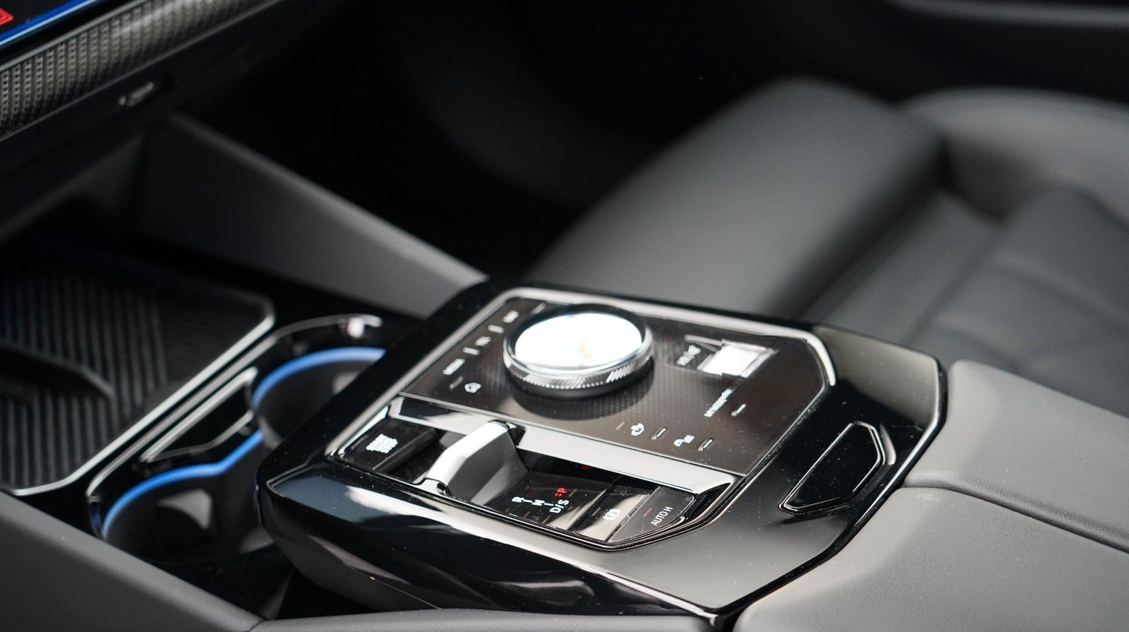 BMW 520d xDrive M Sport ICONIC 360 H&K HEADUP MEMORY foto 22