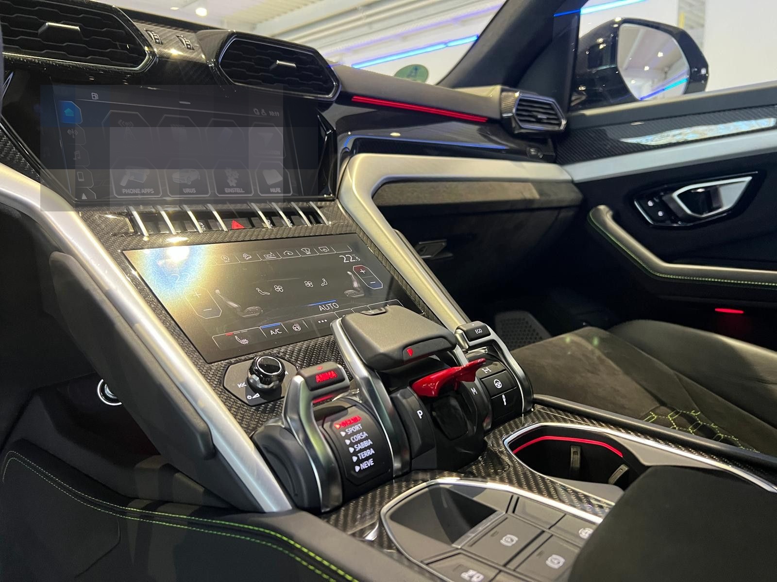 Lamborghini Urus *Großes Carbon Paket*Akrapovic* foto 22
