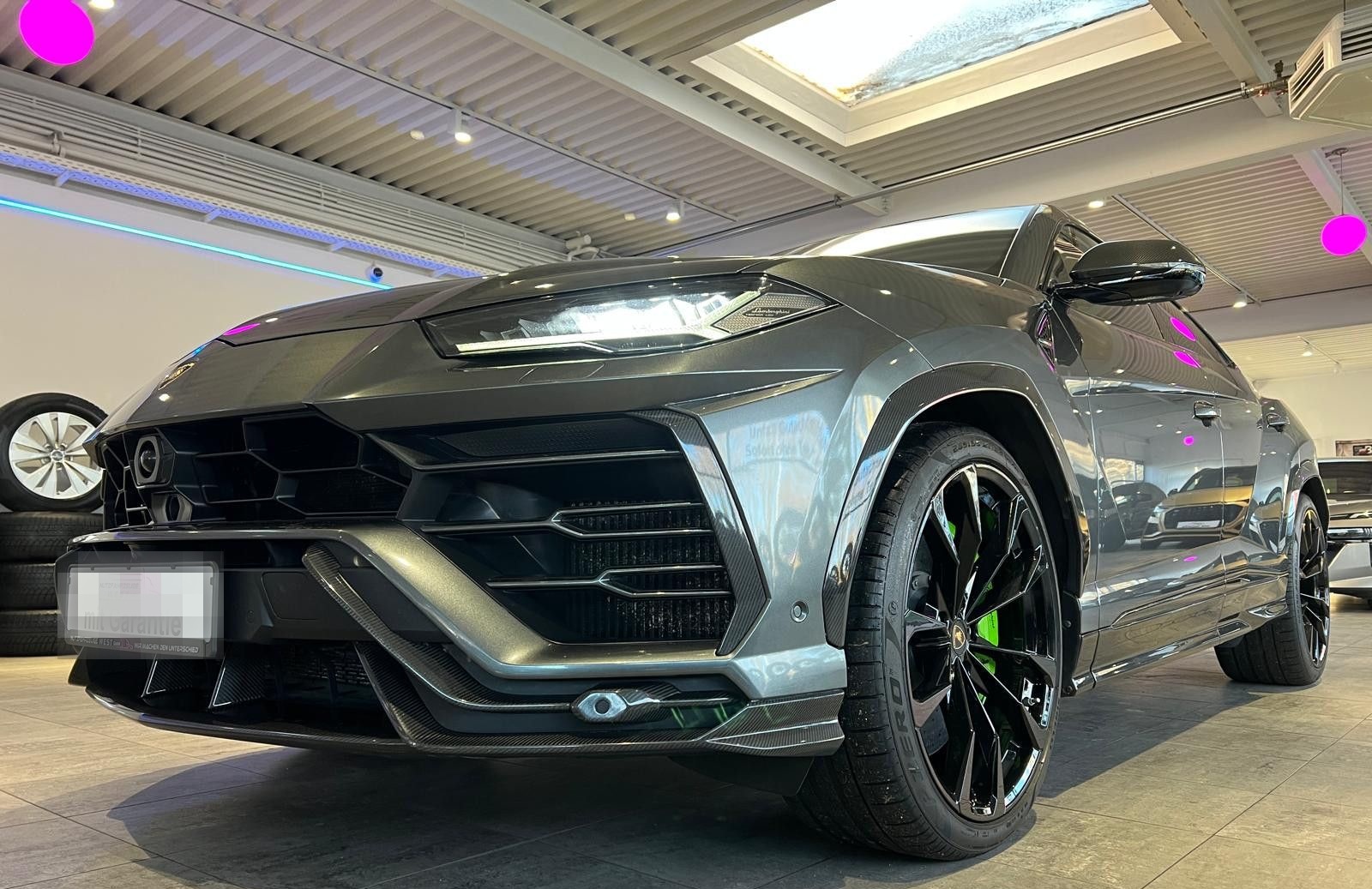 Lamborghini Urus *Großes Carbon Paket*Akrapovic* foto 5