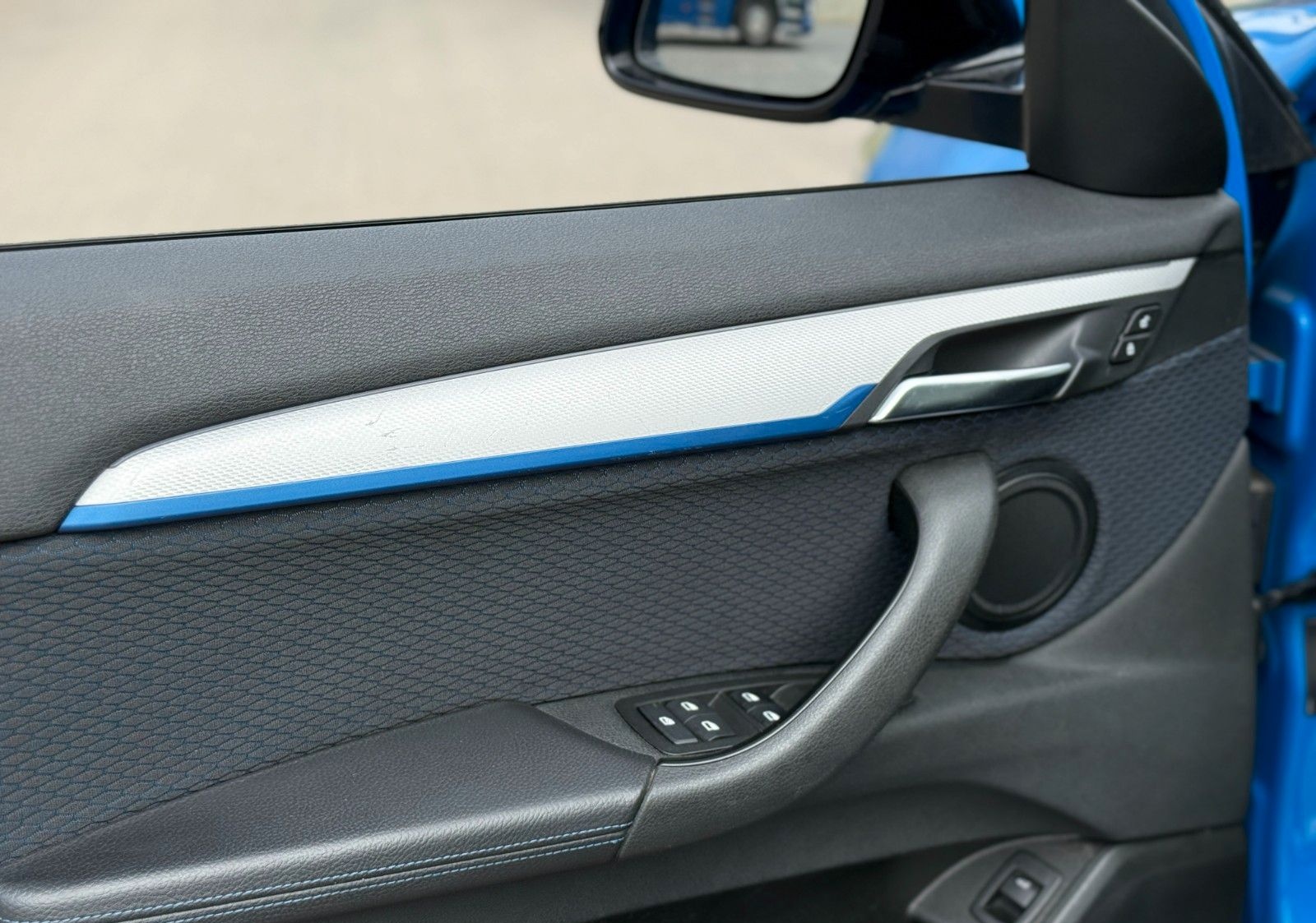 BMW X2 sDrive 18 d M Paket Shadowline*Sportsitze* foto 15