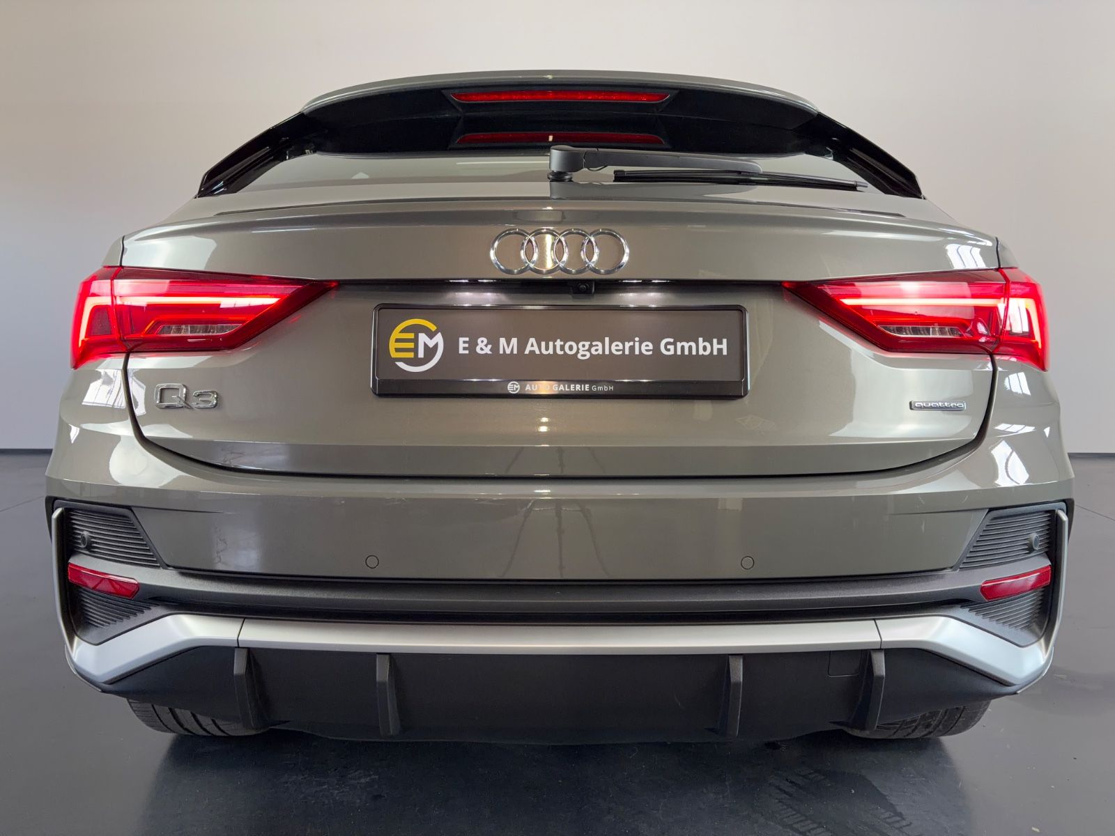 Audi Q3 Sportback 40 TFSI qu S line Pano 360 Sonos 20 foto 4