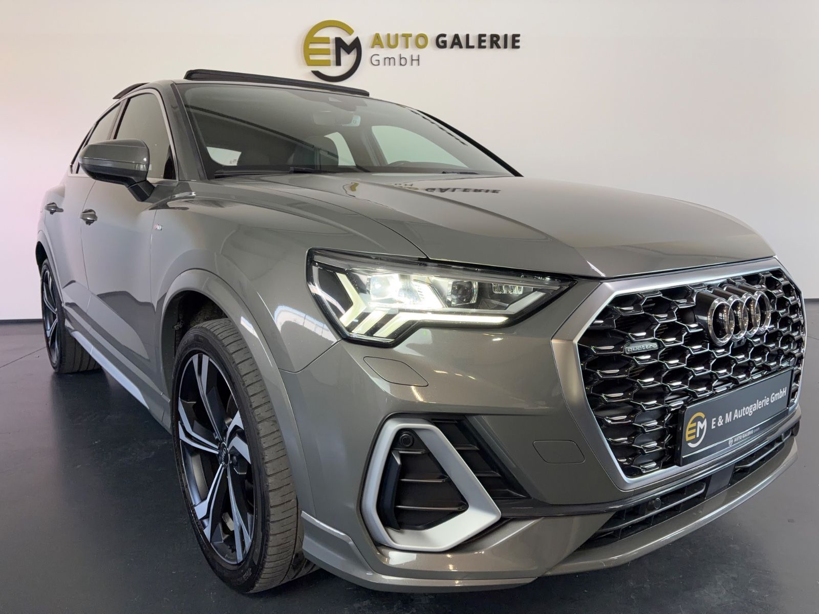 Audi Q3 Sportback 40 TFSI qu S line Pano 360 Sonos 20 foto 7