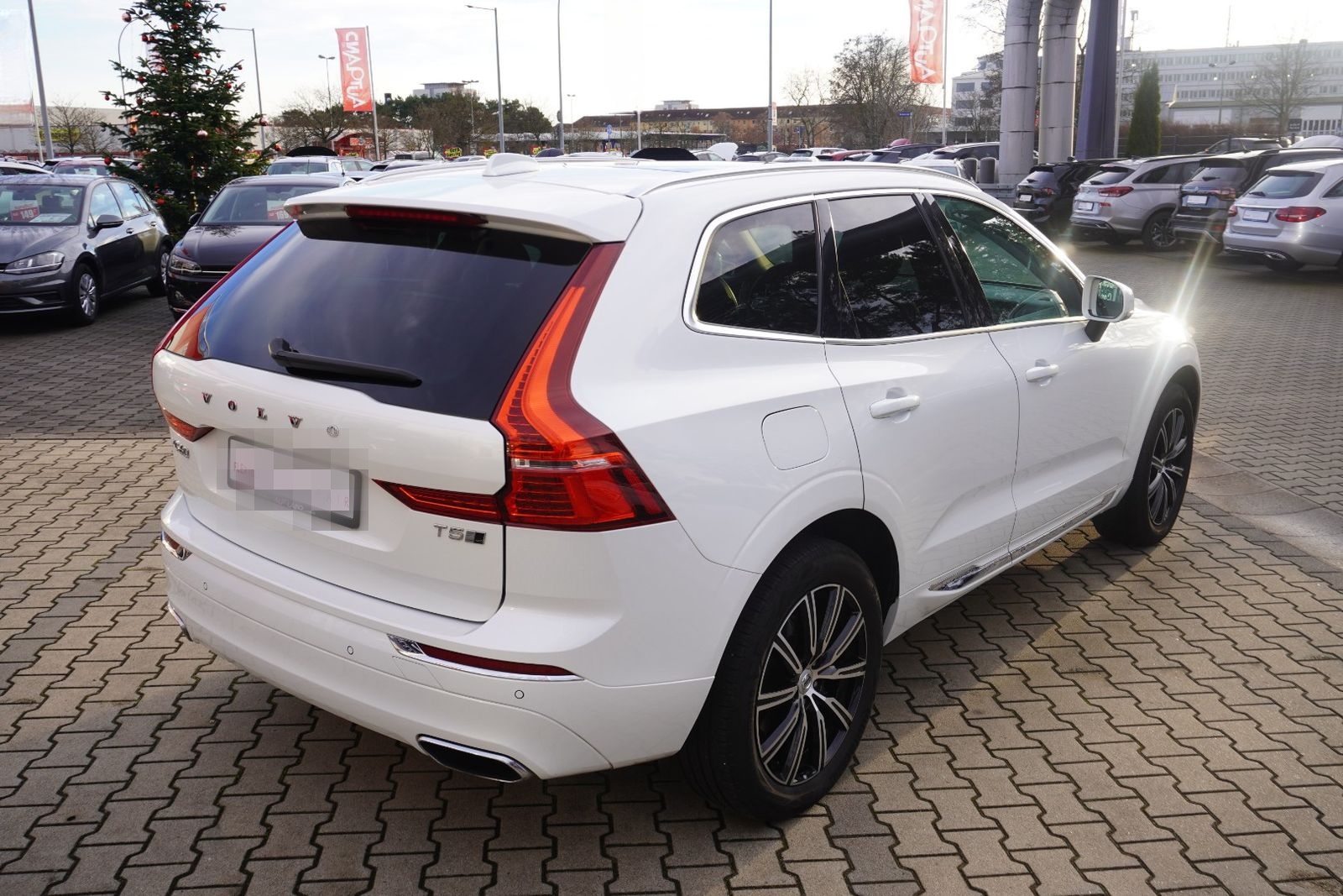 Volvo XC60 2.0 Inscription AWD LED Navi Panorama PDC foto 6