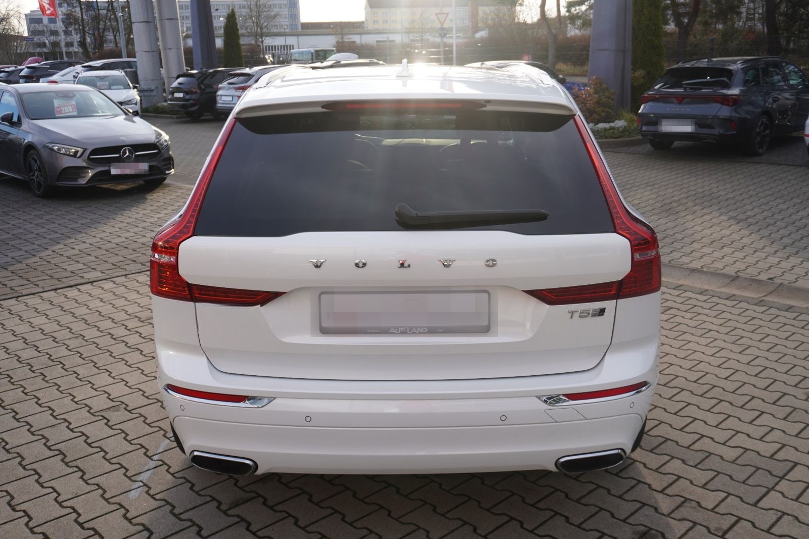 Volvo XC60 2.0 Inscription AWD LED Navi Panorama PDC foto 7