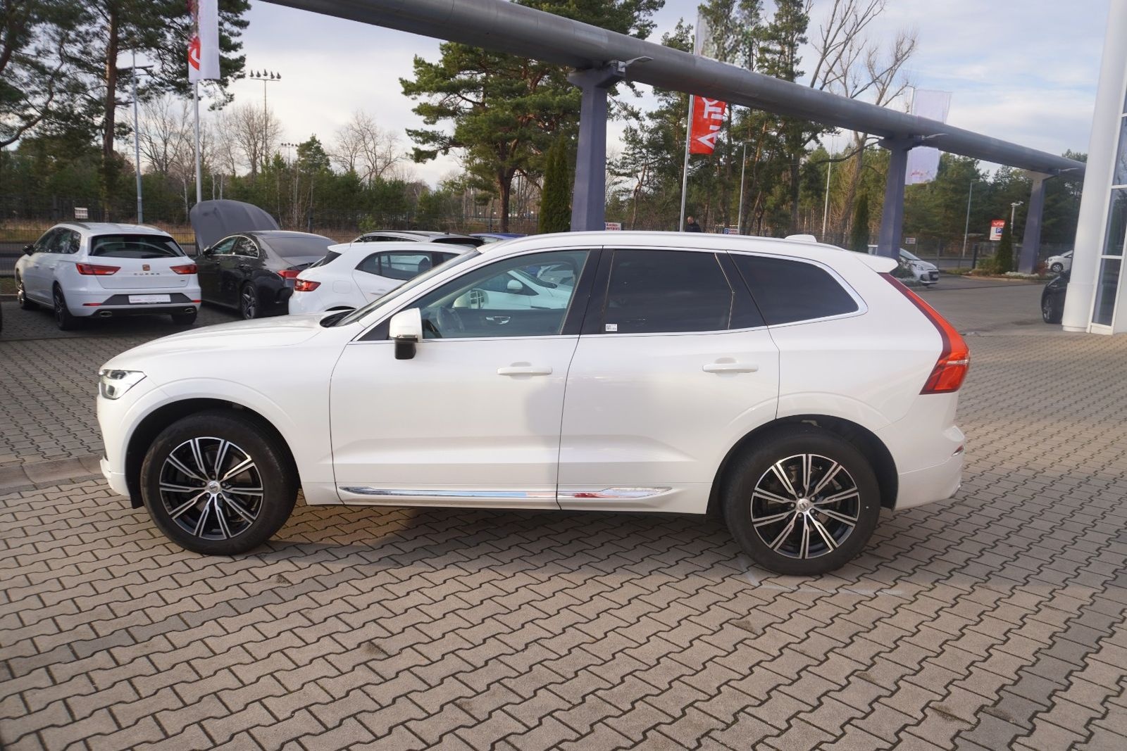 Volvo XC60 2.0 Inscription AWD LED Navi Panorama PDC foto 9