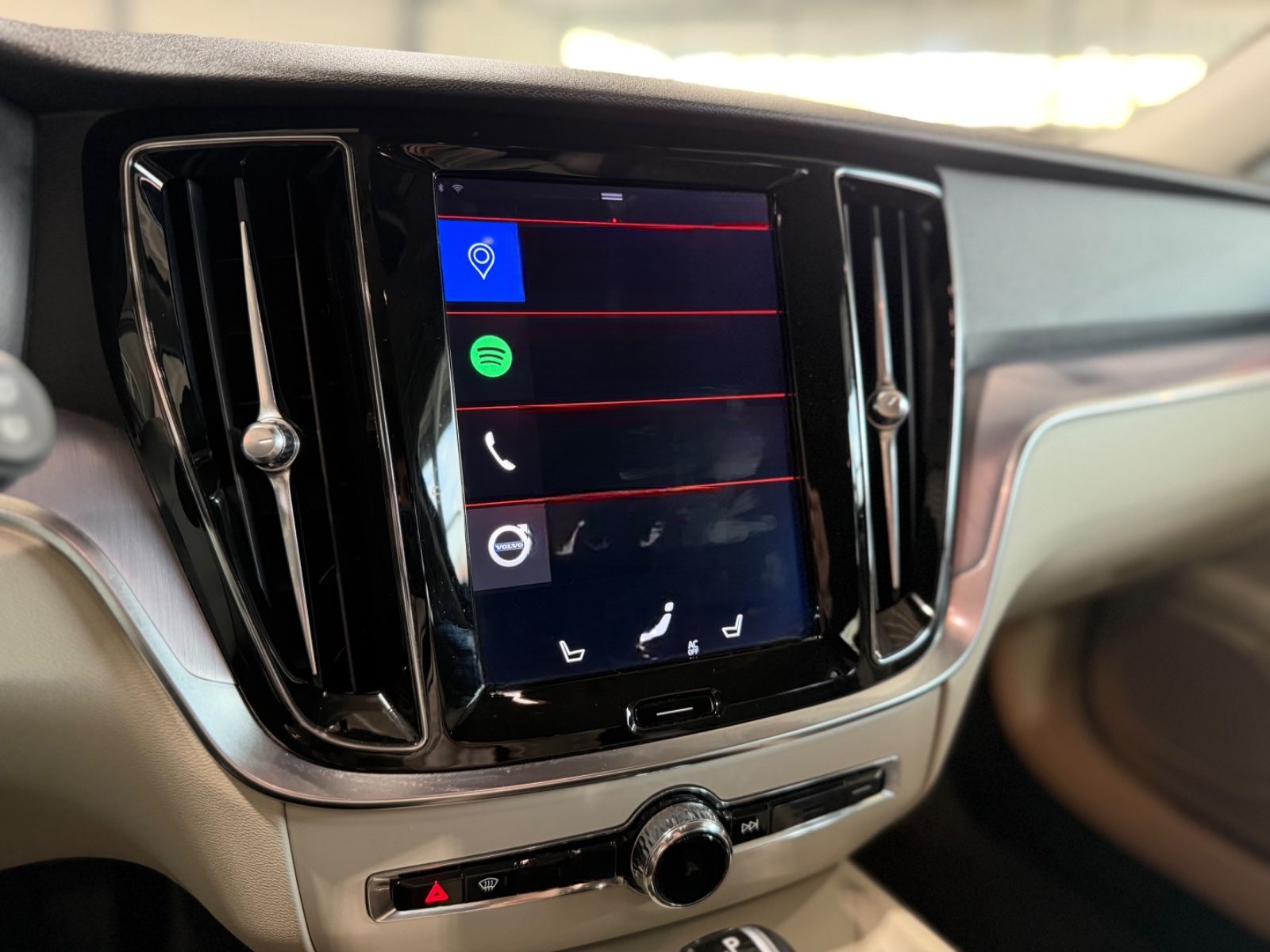 Volvo V60 Kombi T5 Momentum CarPlay|LED|StHZ|Keyless foto 19