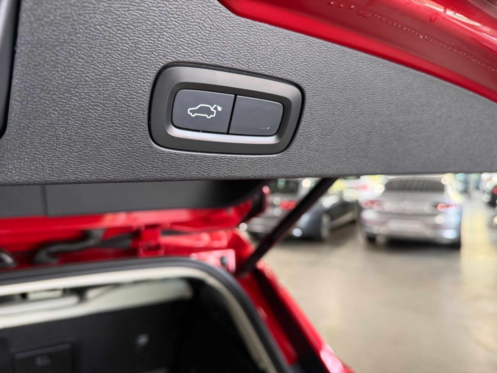 Volvo V60 Kombi T5 Momentum CarPlay|LED|StHZ|Keyless foto 8