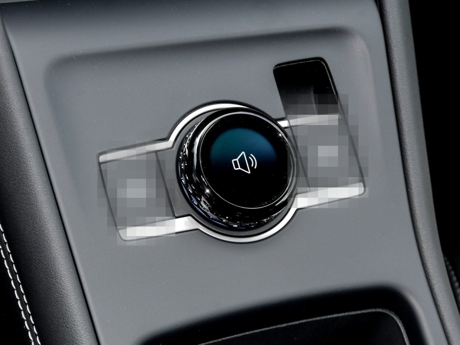 Volkswagen Tiguan GOAL 1.5 eTSI DSG IQ.Light Navi AHK AreaV foto 11